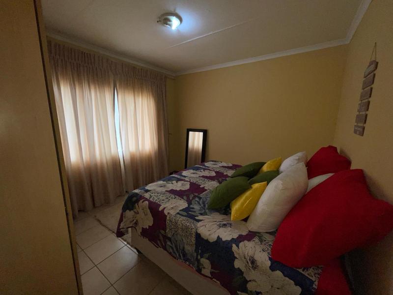 2 Bedroom Property for Sale in Bult West North West